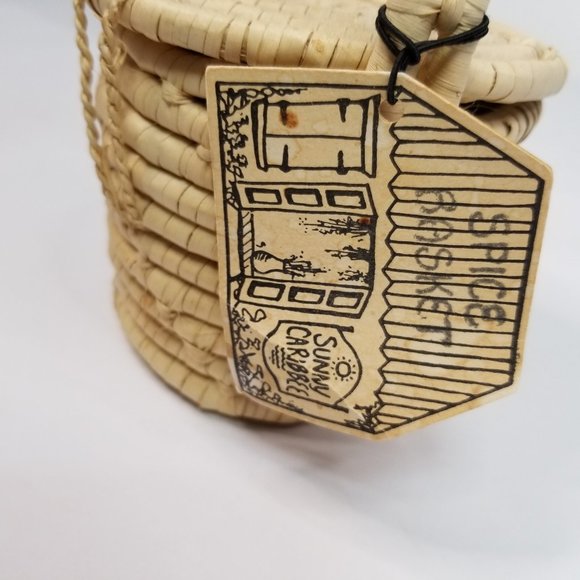 Spice Basket of Sunny Caribbee Spice from Sunny Ca - Picture 4 of 9